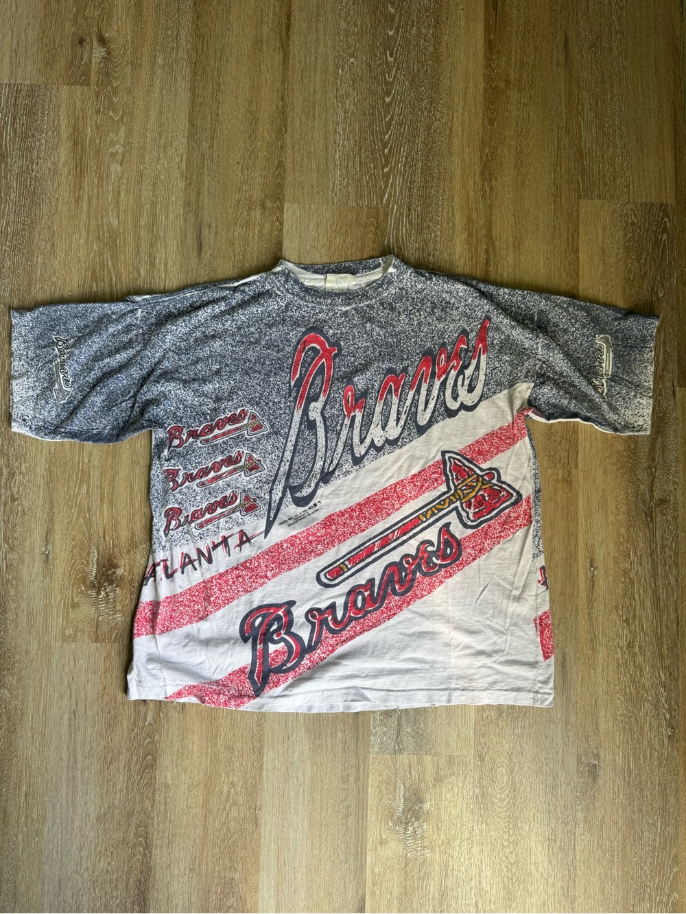 Vintage 91 Atlanta braves tshirt!